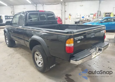 2003 Toyota Tacoma z USA, uszkodzony, nr VIN 5TEWM72N73Z304530